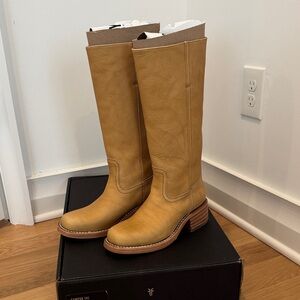 Frye Campus 14L boots 7.5 banana EUC $498